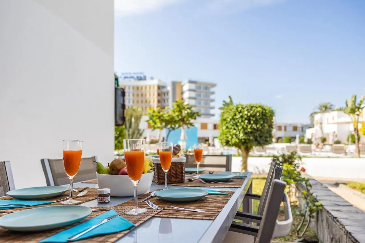 The Sea Breeze Pool Free Parking Next To Sea Apartment San Bartolome de Tirajana  San Bartolome de Tirajana (Gran Canaria)