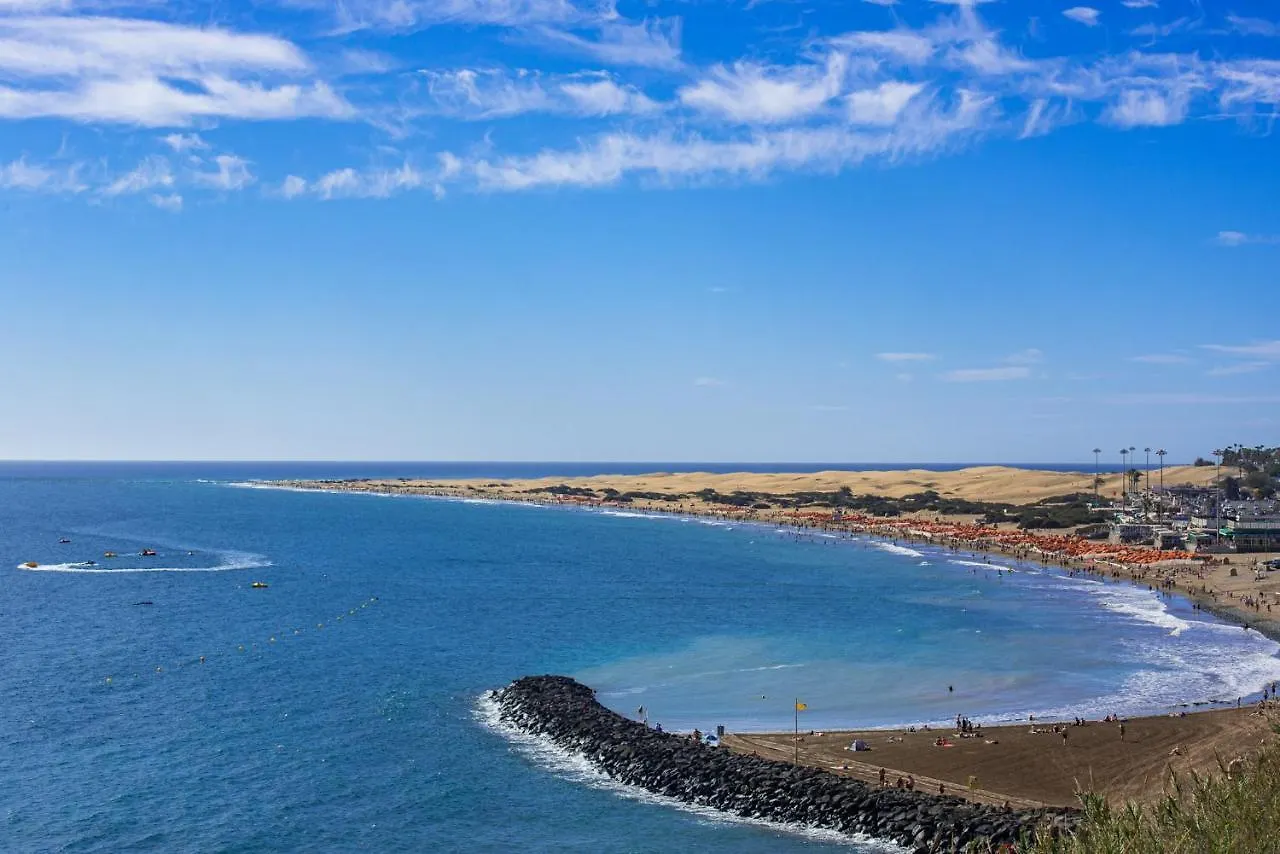 The Sea Breeze Pool Free Parking Next To Sea Apartment San Bartolome de Tirajana